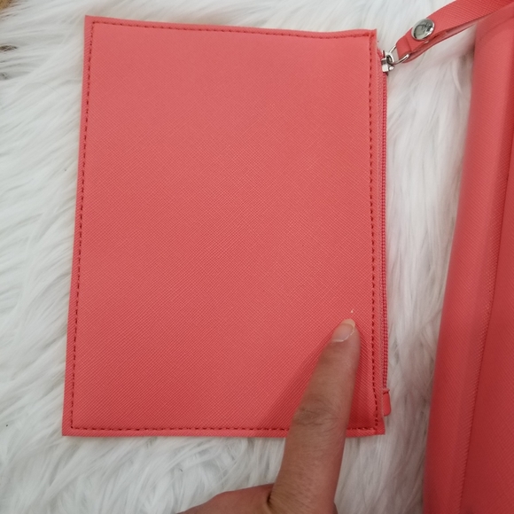 Coral Shoulder Bag with Wallet. - Picture 12 of 16